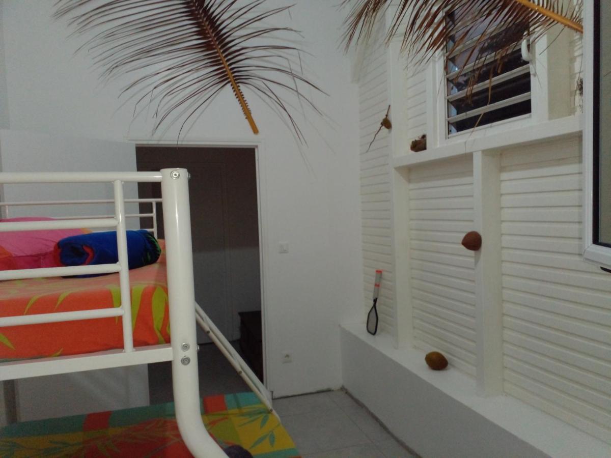 Chambre Chez L'Habitant Avec Piscine Privative Et Vue Panoramique Sur La Mer Des Caraibes Desmarinieres Eksteriør bilde
